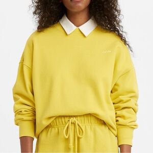 Levi’s Yellow Women's Sweatshirt